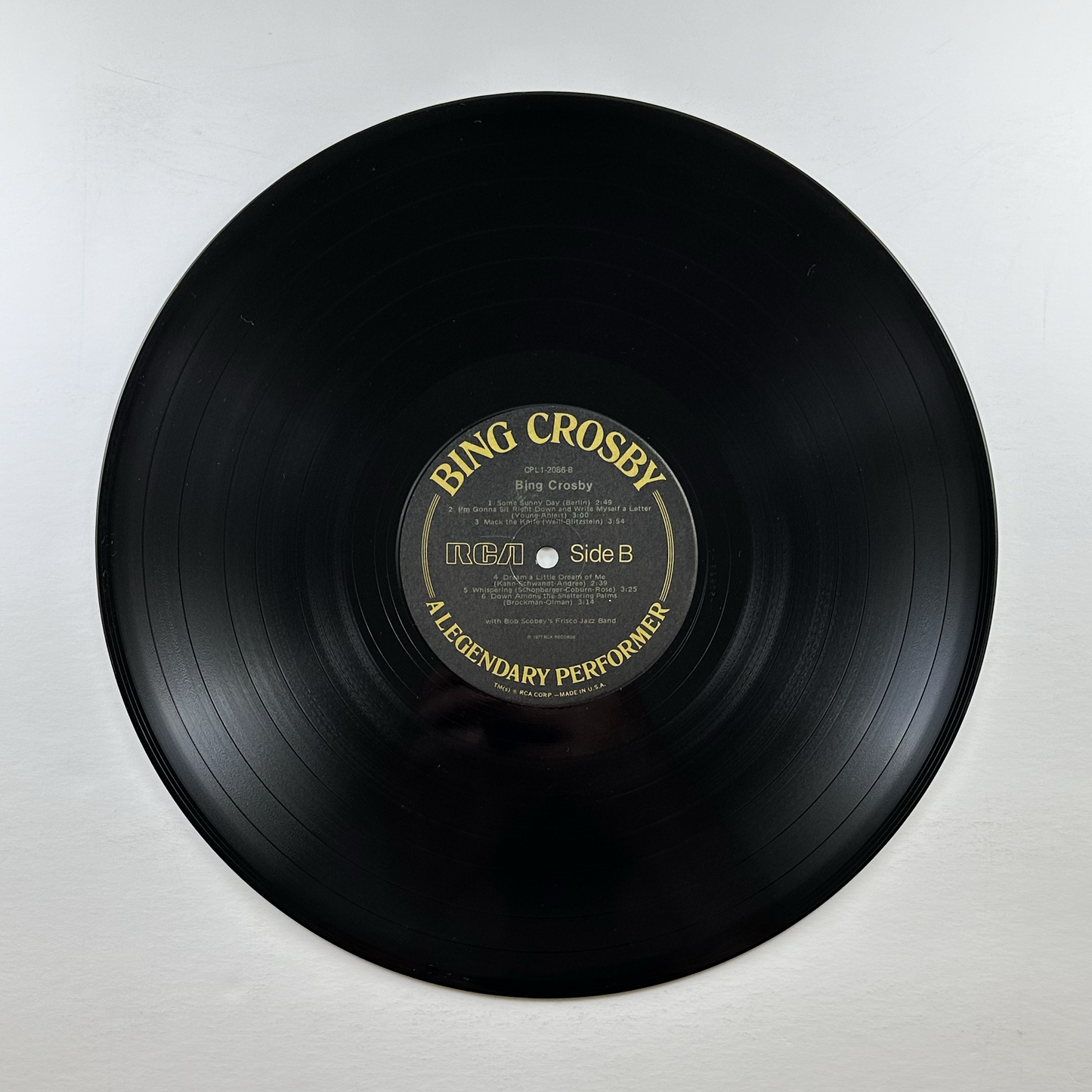 Pre-Owned :: Bing Crosby "A Legendary Performer" LP