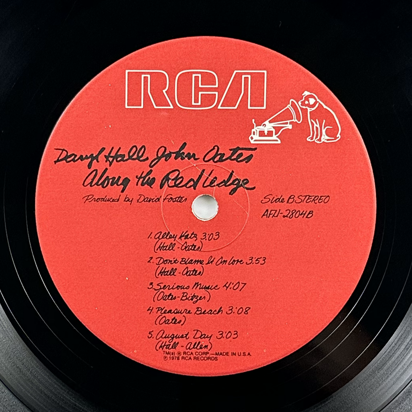 Pre-Owned :: Daryl Hall & John Oates "Along The Red Ledge" LP