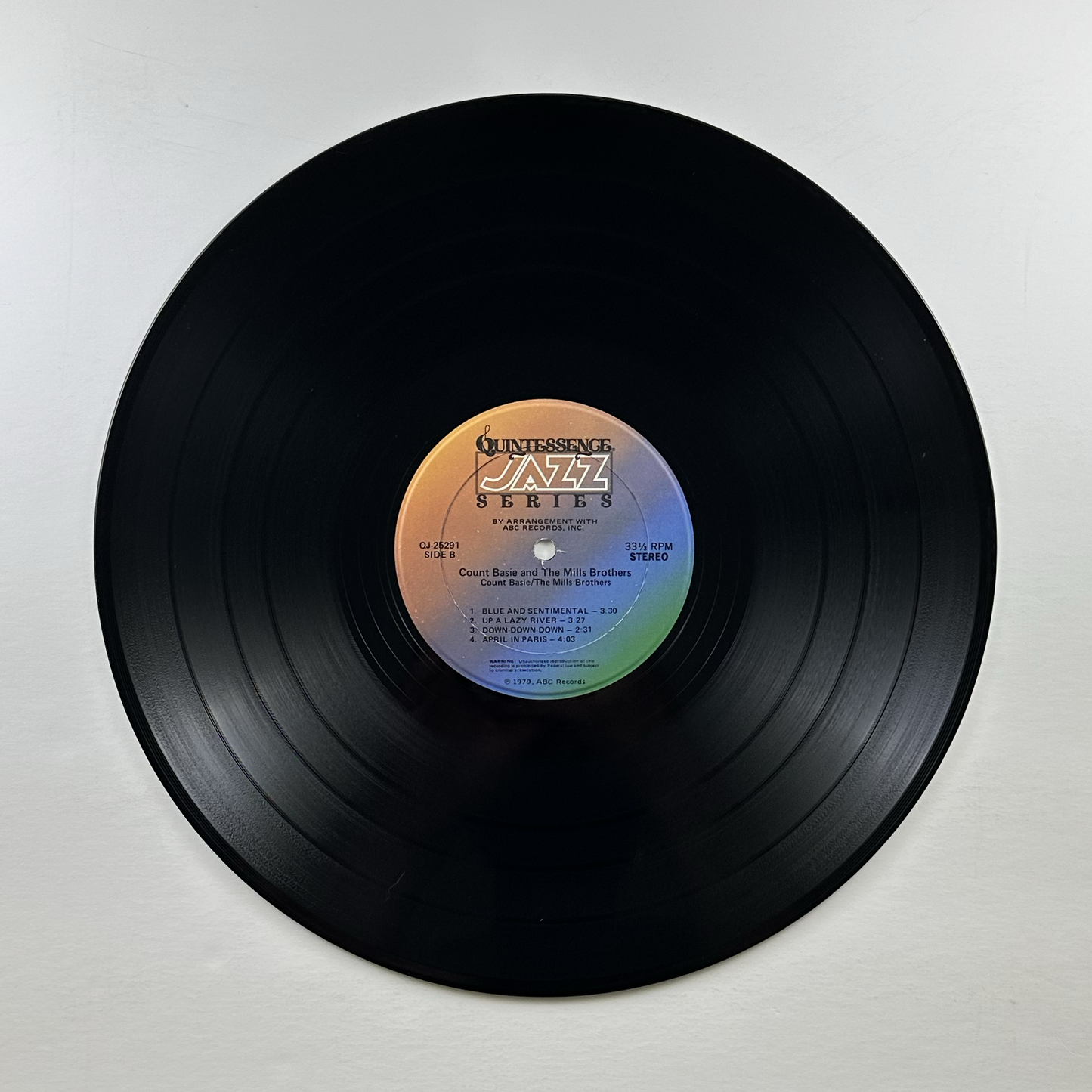 Pre-Owned :: Count Basie "Count Basie & The Mills Brothers" LP