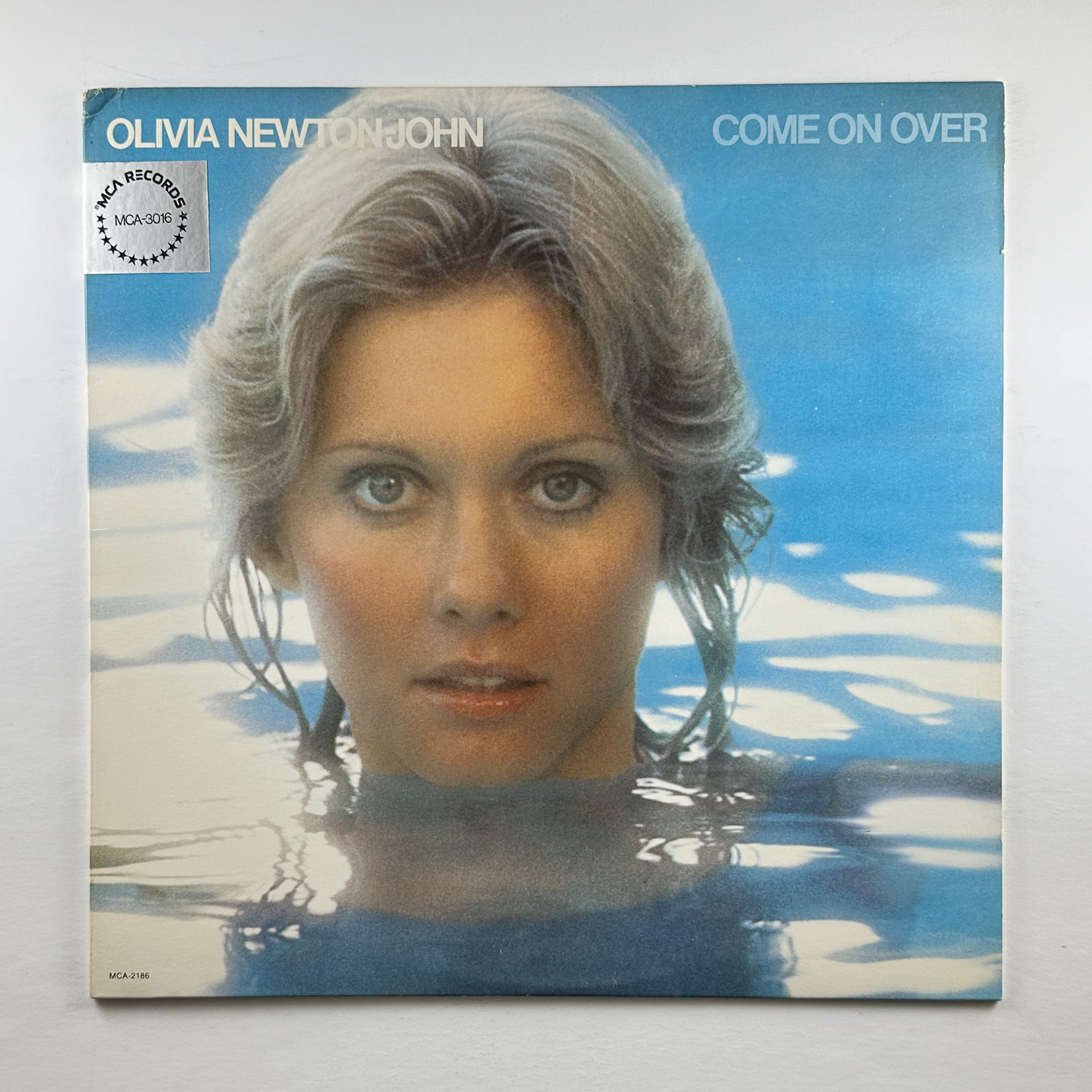 Pre-Owned :: Olivia Newton-John "Come On Over" LP