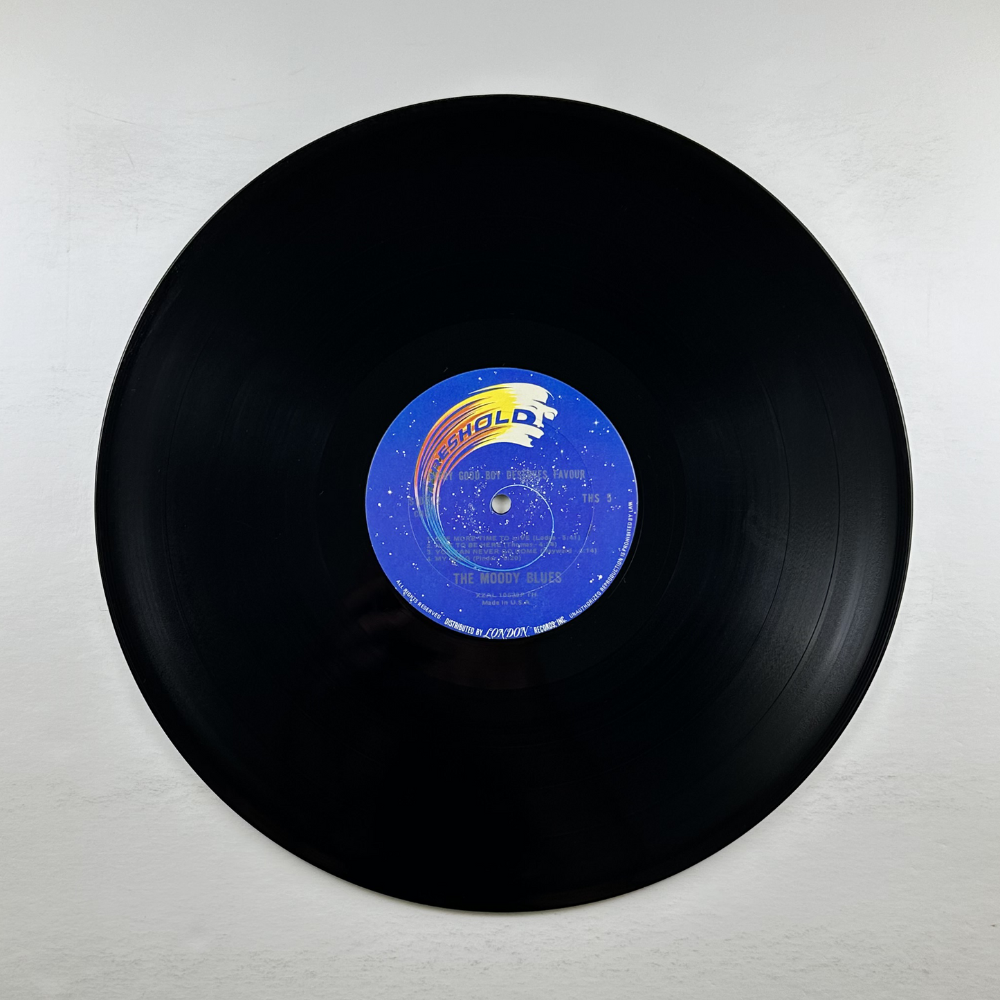 Pre-Owned :: Moody Blues, The "Every Good Boy Deserves Favour" LP
