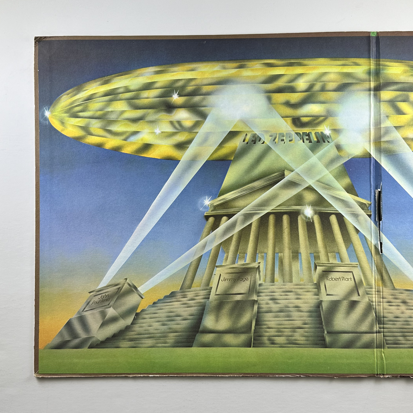 Pre-Owned :: Led Zeppelin "Led Zeppelin II" LP
