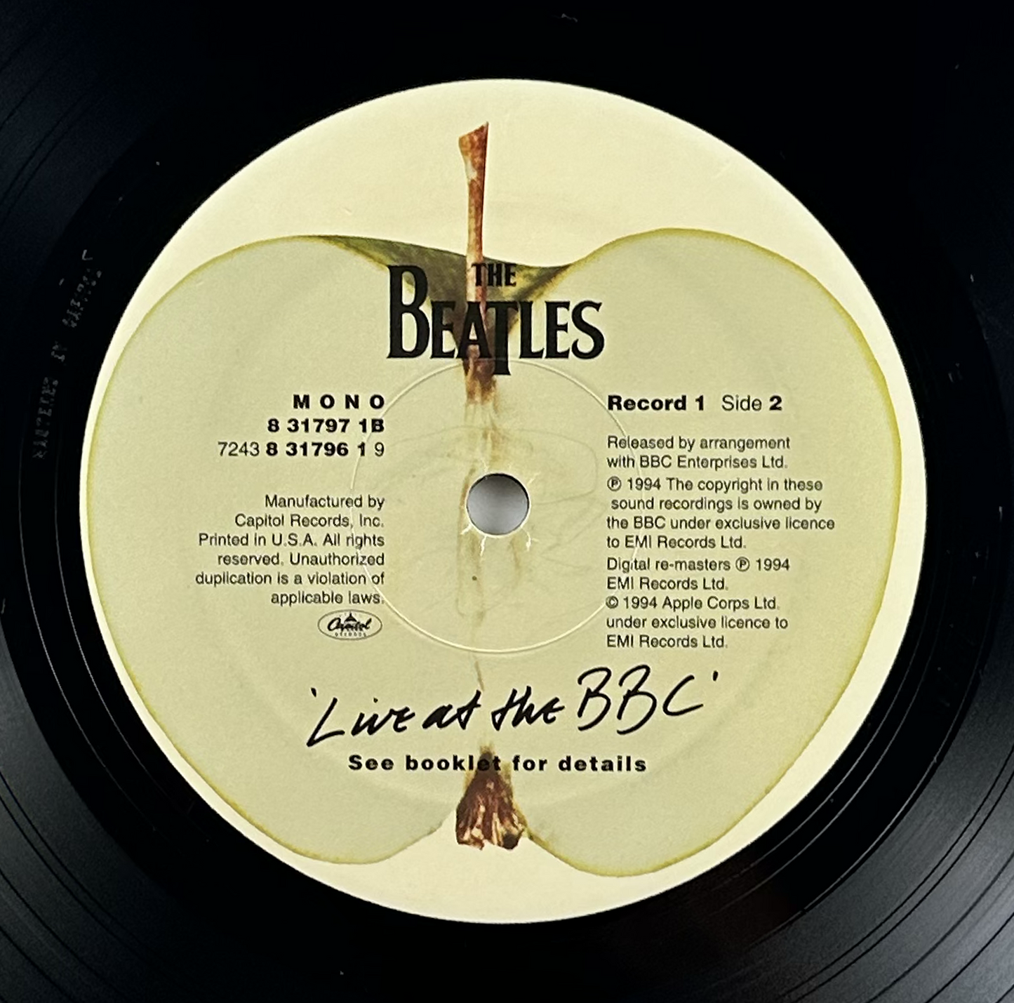 Pre-Owned :: Beatles, The "Live At The BBC" 2xLP