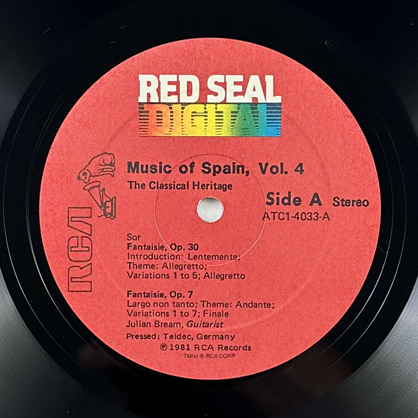 Pre-Owned :: Julian Bream "Music Of Spain, Vol.4 The Classic Heritage" LP