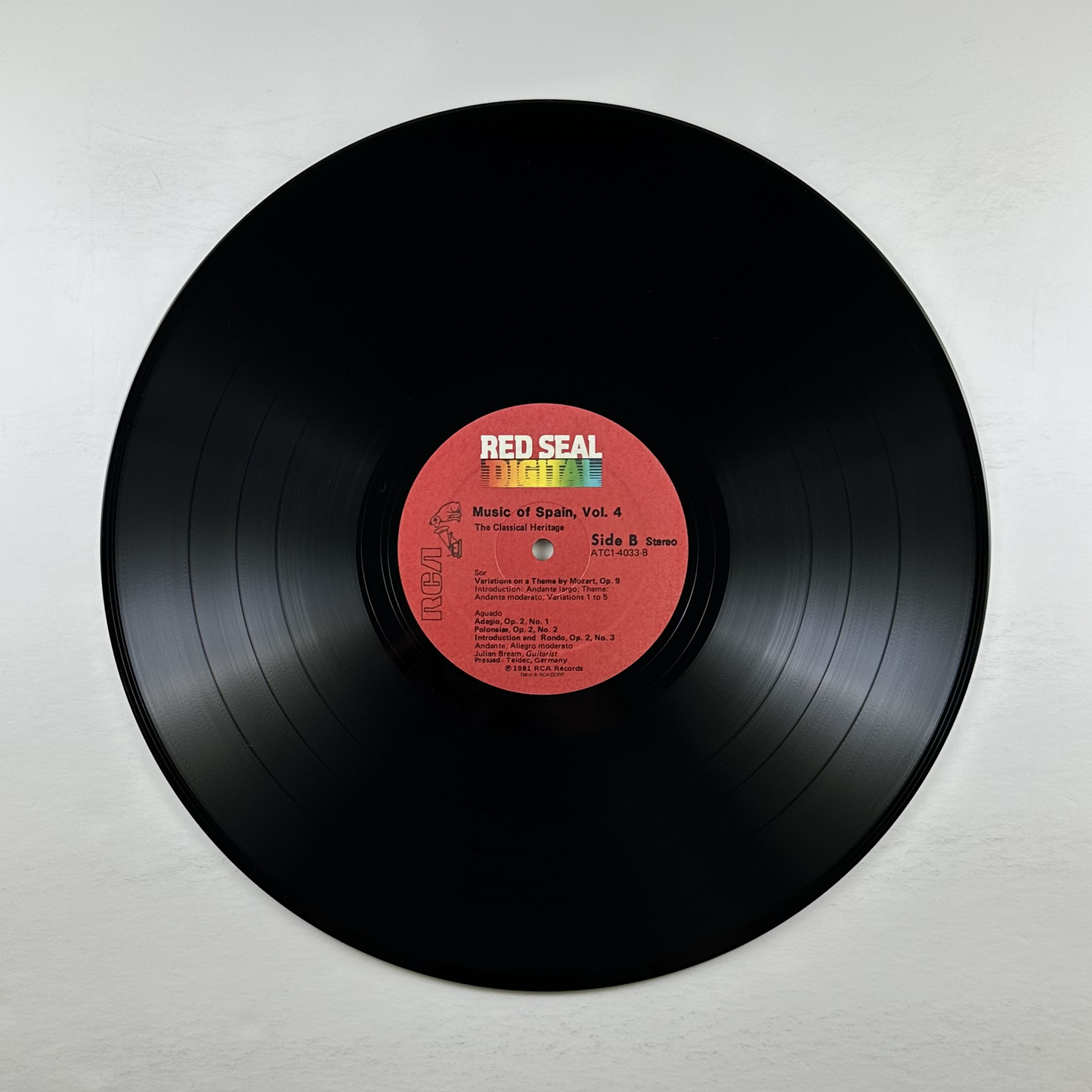 Pre-Owned :: Julian Bream "Music Of Spain, Vol.4 The Classic Heritage" LP