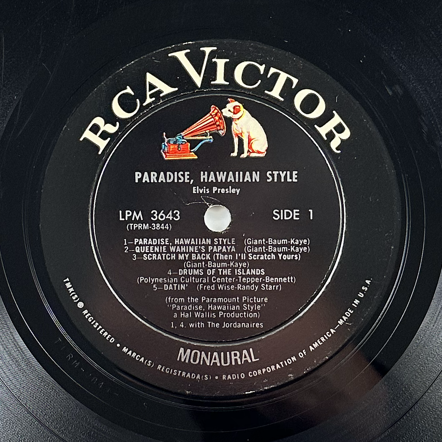 Pre-Owned :: Elvis Presley "Paradise, Hawaiian Style" LP