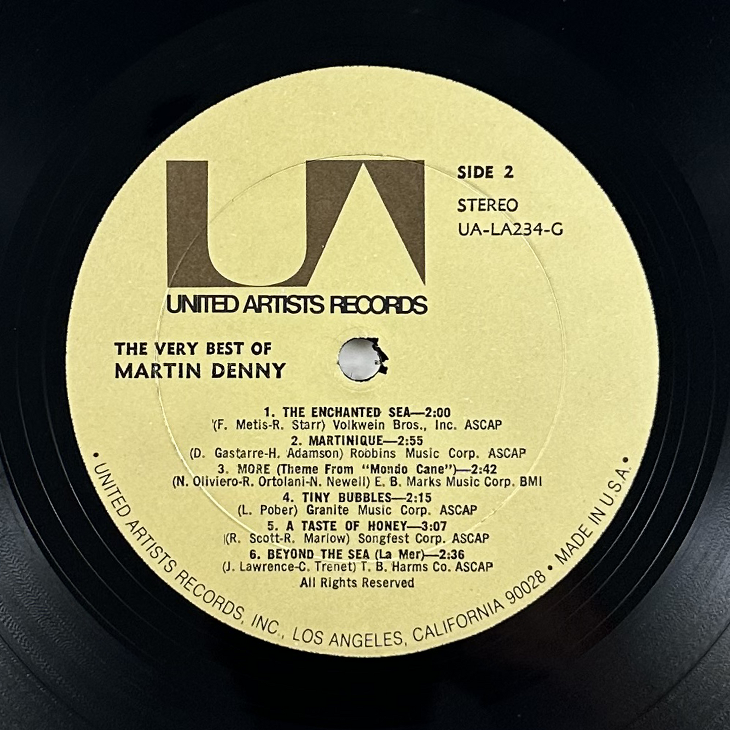 Pre-Owned :: Martin Denny "The Very Best Of Martin Denny" LP