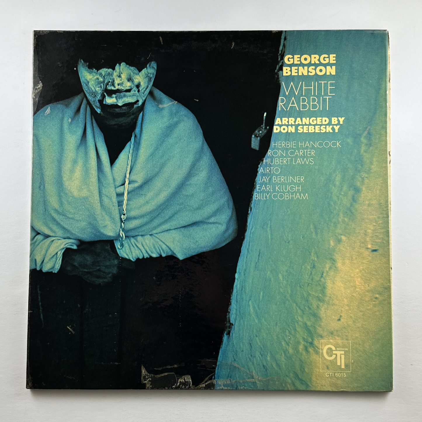 Pre-Owned :: George Benson "White Rabbit" LP