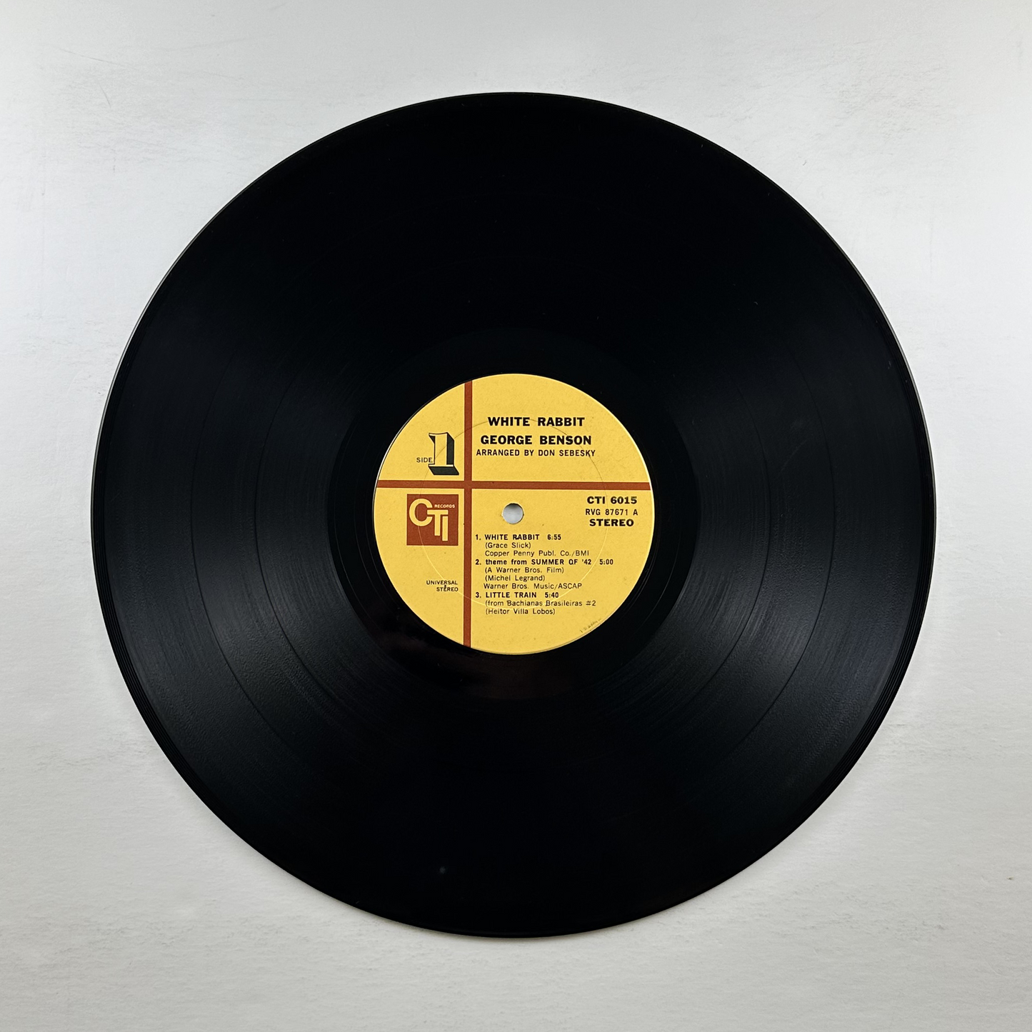 Pre-Owned :: George Benson "White Rabbit" LP